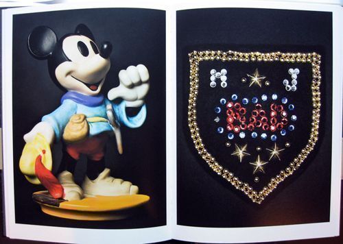 Neverland Lost : A Portrait of Michael Jackson SIGNED | Henry