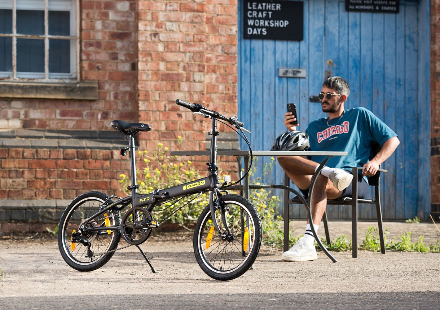 Robust & Affordable Folding Bike | Dahon HIT D6