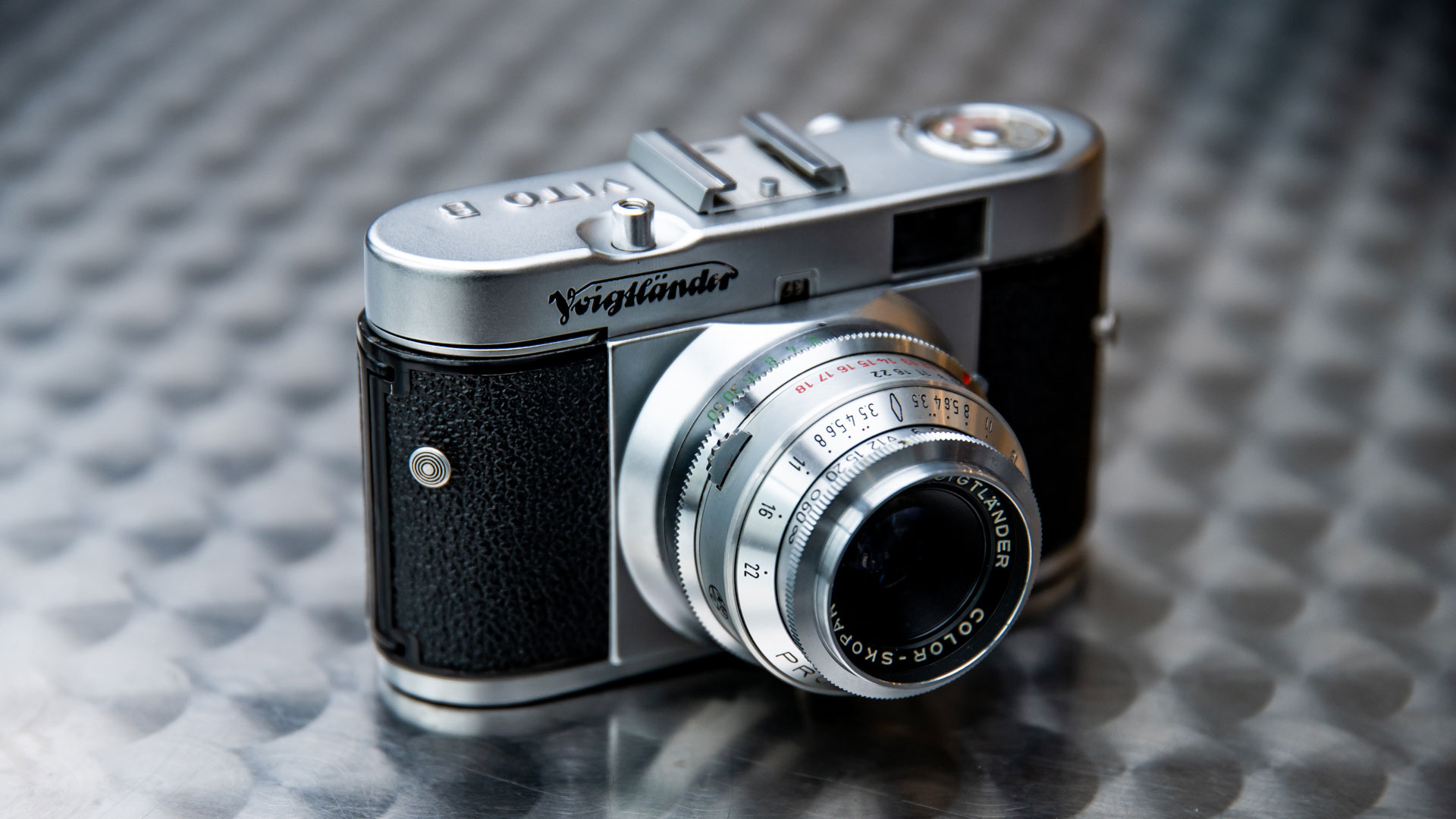 フルマニュアルのフィルムカメラ『Voigtlander vito B』が最高にかっこ