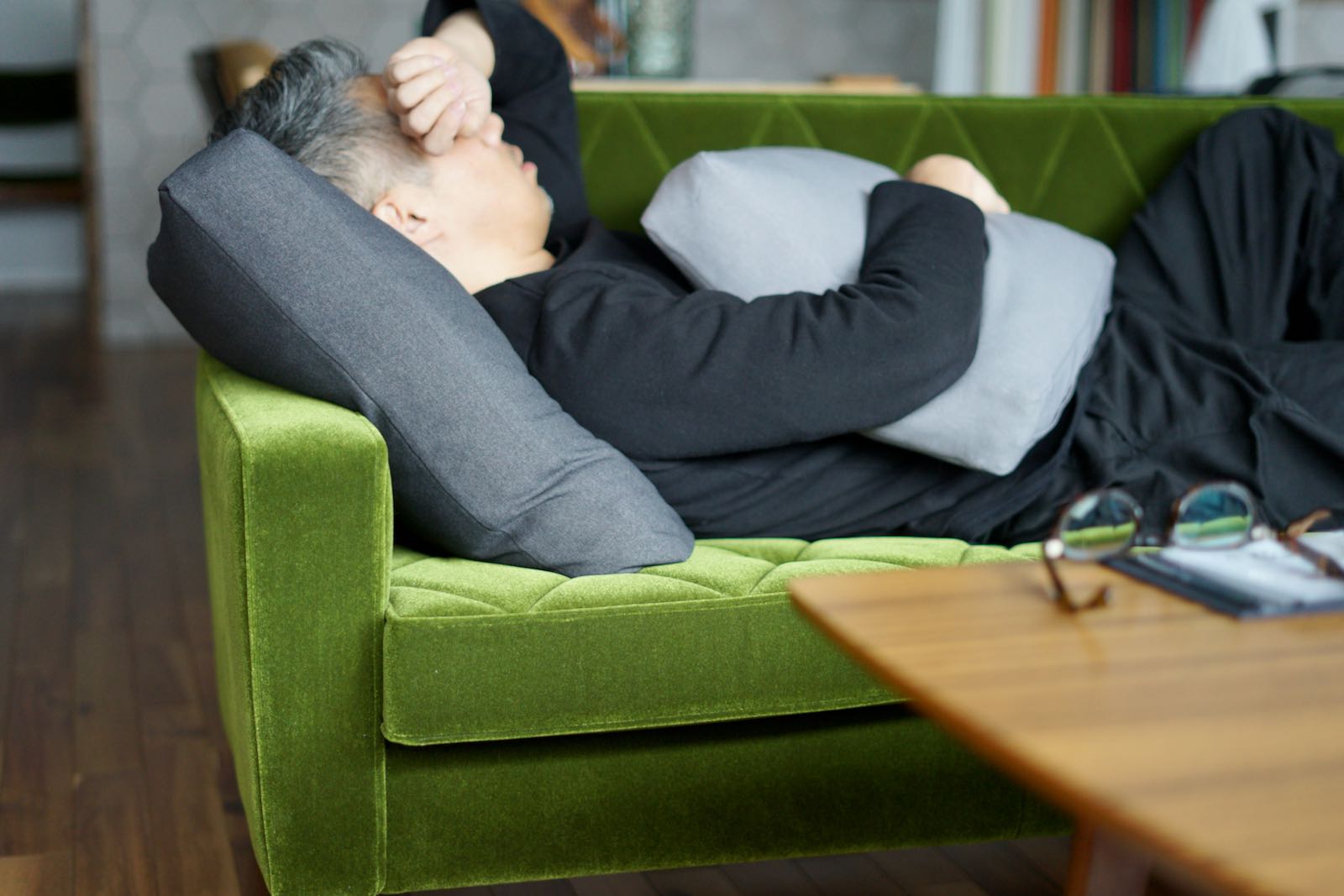 カリモク60 ロビーチェア 3シーター モケットグリーン［U36213QS