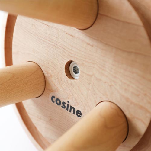 旭川家具 cosine コサイン 赤い帽子のキッチンスツール 国産家具 無垢