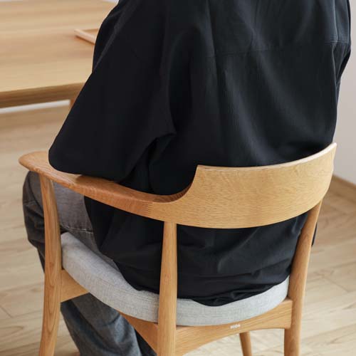 飛騨家具 HIDA 飛騨産業 CRESCENT クレセント アームチェア 張座 国産