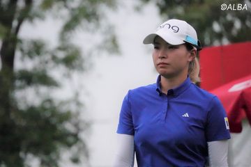 美人過ぎるプロゴルファー”竹村真琴がチップワンストップとスポンサー