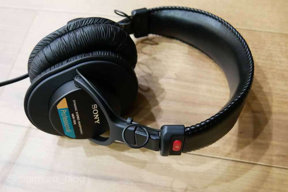 定番モニターヘッドホン『SONY MDR-7506』は普段使いにもおすすめ！