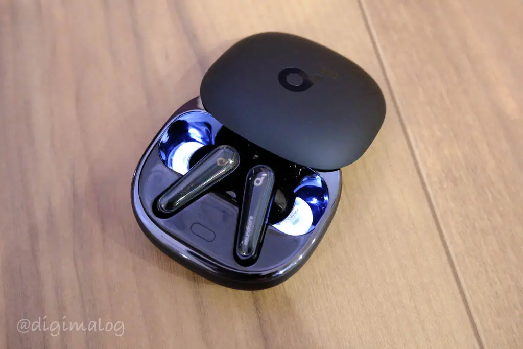 レビュー】Anker Soundcore Liberty 4は全部入りワイヤレスイヤホン