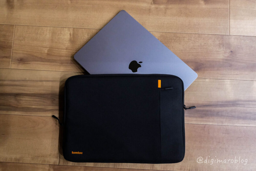 MacBook Air 15インチにtomtocの360°保護インナーケースを買ってみた