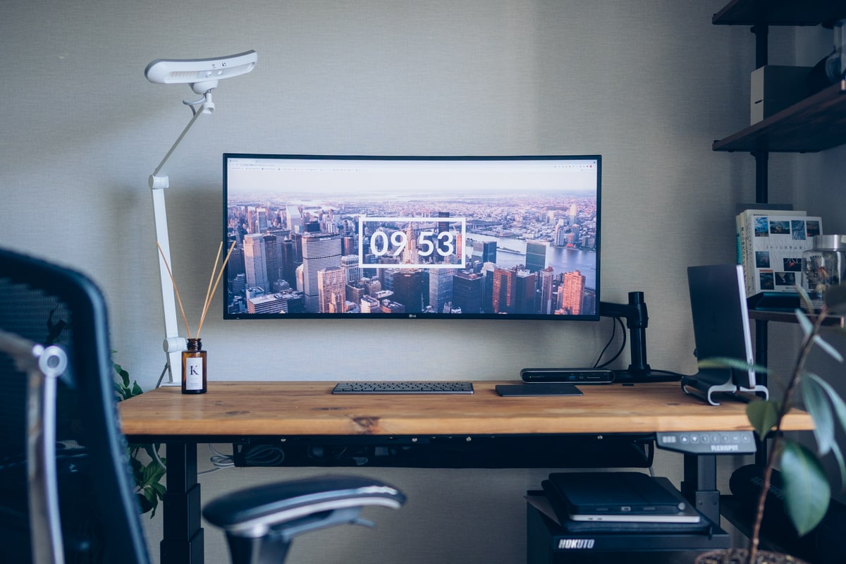 LG 34WL75C-B レビュー！作業効率がぐっと上がるおすすめ曲面ウルトラ