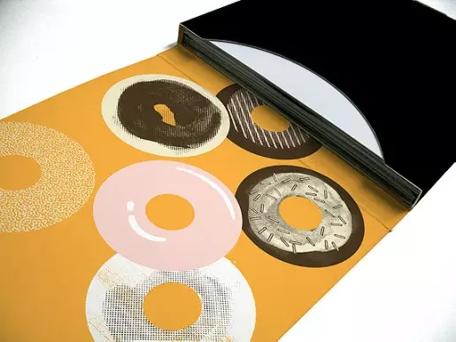 DONUTS 45 Box Set (7