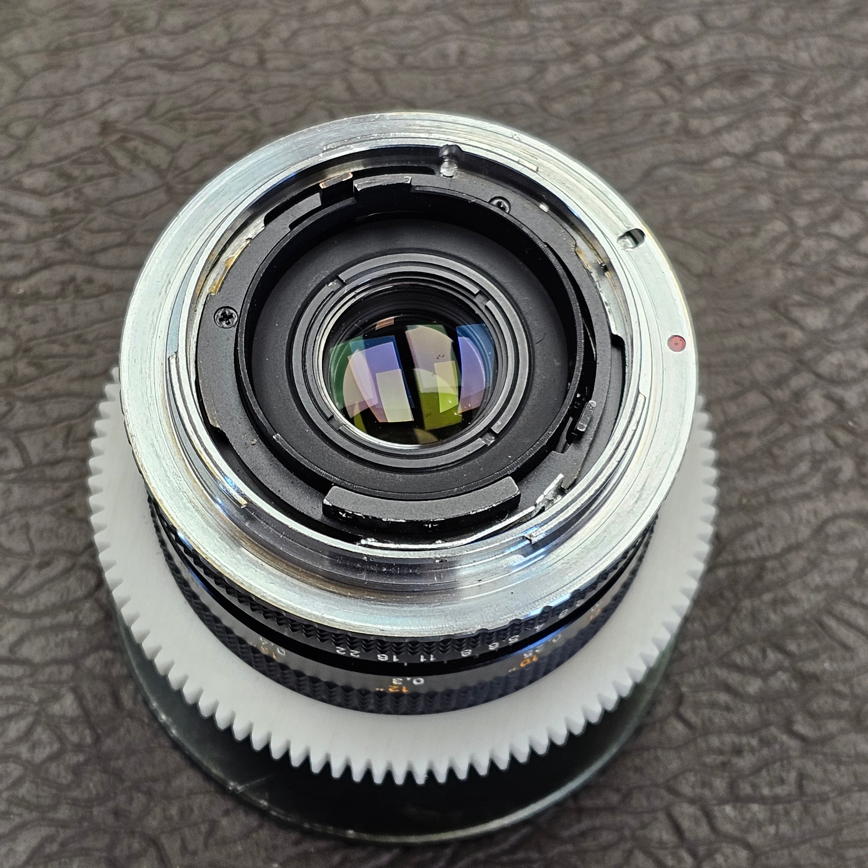 Zeiss Contax Distagon 25mm f2.8 T* Contax Mount Lens S# 6005239