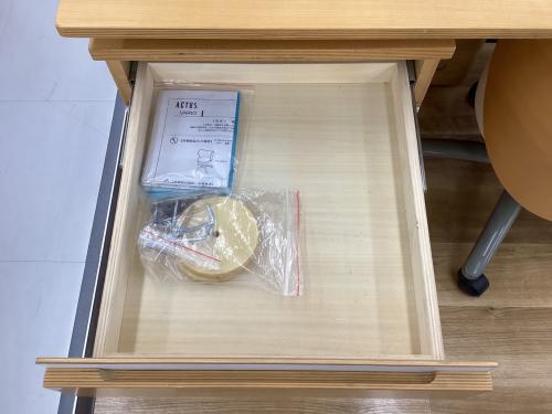 ACTUS (アクタス) 学習机・椅子セット ナチュラル VARIO｜トレファクONLINE