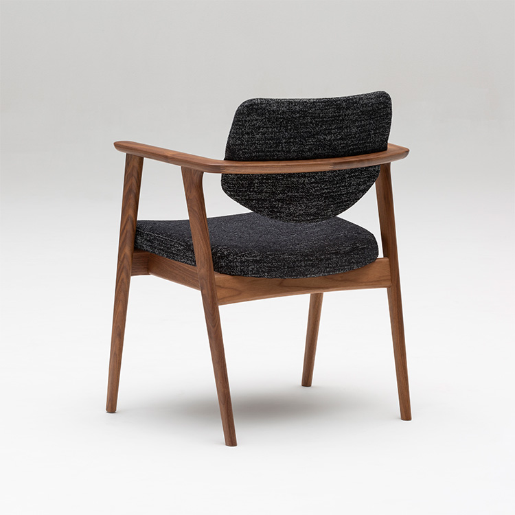 アームチェア CW6800(レギュラーシート) ブラック ウォールナット