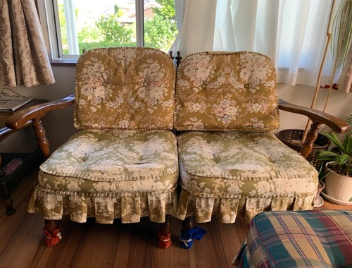 納品事例《飛騨産業の穂高シリーズ クッション交換・三重鈴鹿 O様邸