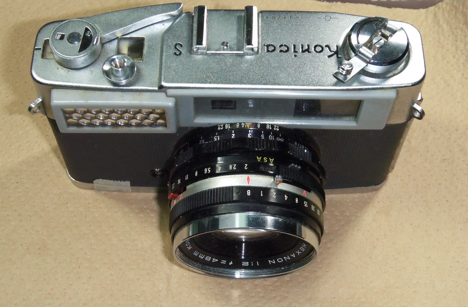 Konica S ジャンクカメラ分解修理: ねこの空中散歩