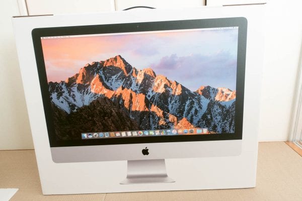 iMac Retina 5K VESAマウントアダプタ搭載モデル開封レポート