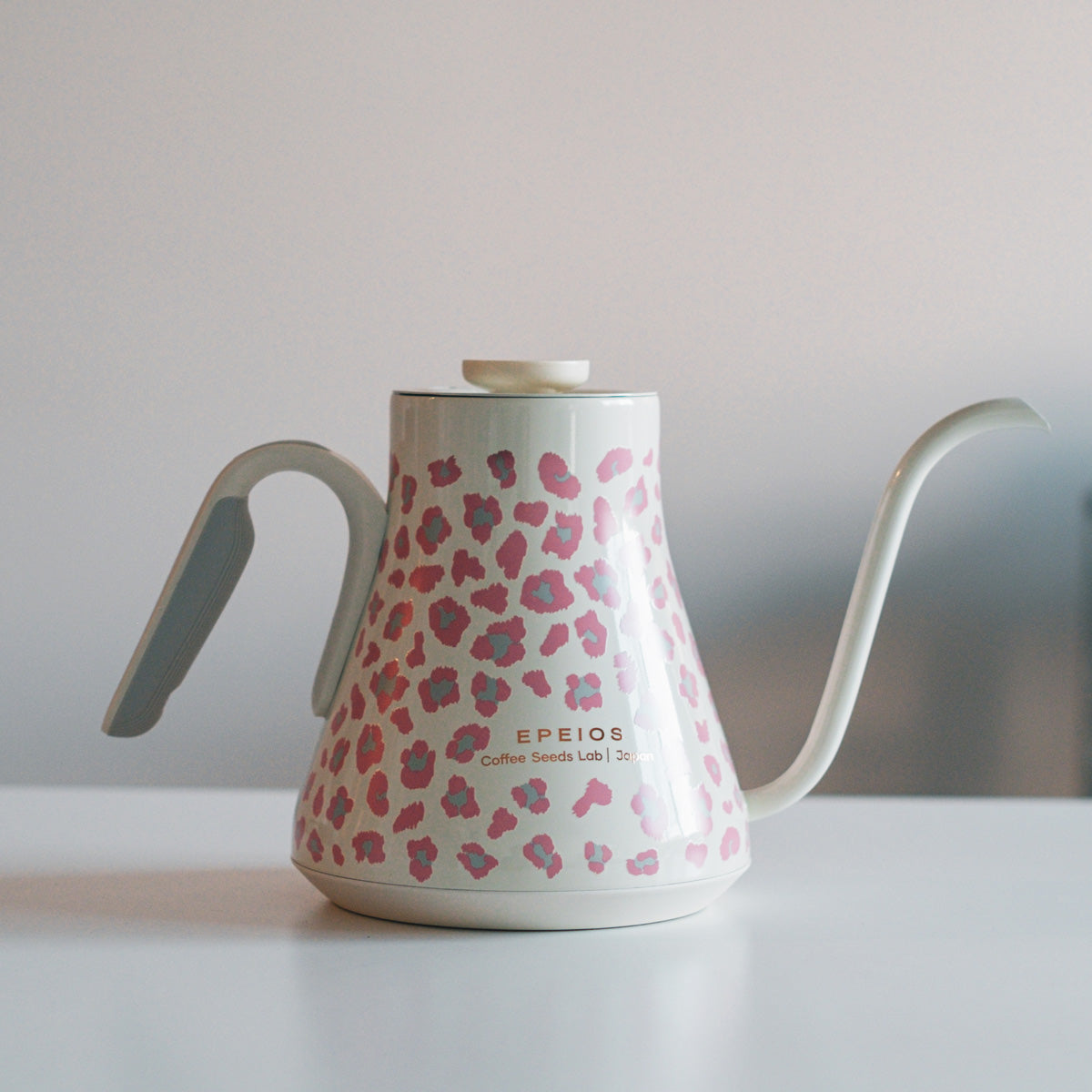 ドリップケトル LUX900｜プレミアムモデル・900ml大容量