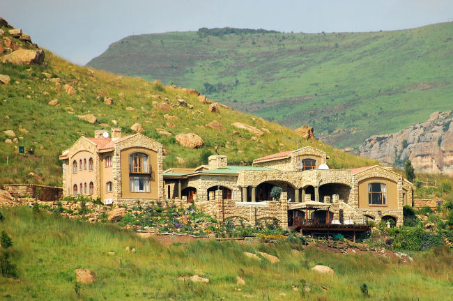 Wild Horses Guest Lodge | Free State