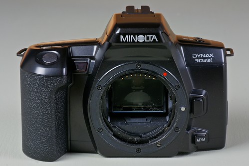 Minolta Dynax 303si - Camera-wiki.org - The free camera encyclopedia