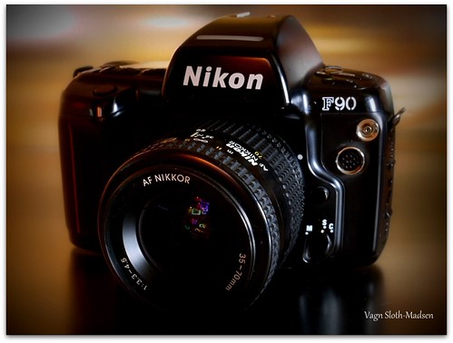 Nikon F90 (N90) - Camera-wiki.org - The free camera encyclopedia