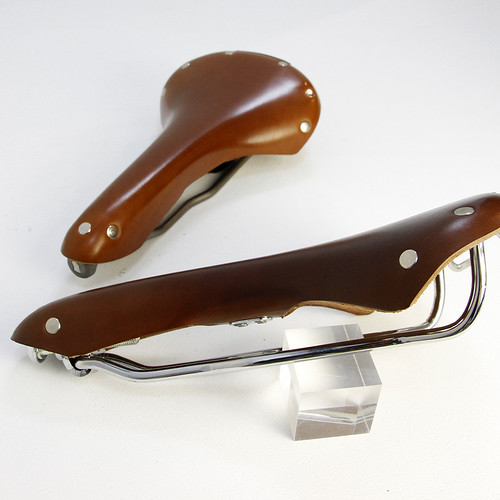 Brooks / B15 SWALLOW / CHROME OR TITANIUM - Above Bike Store