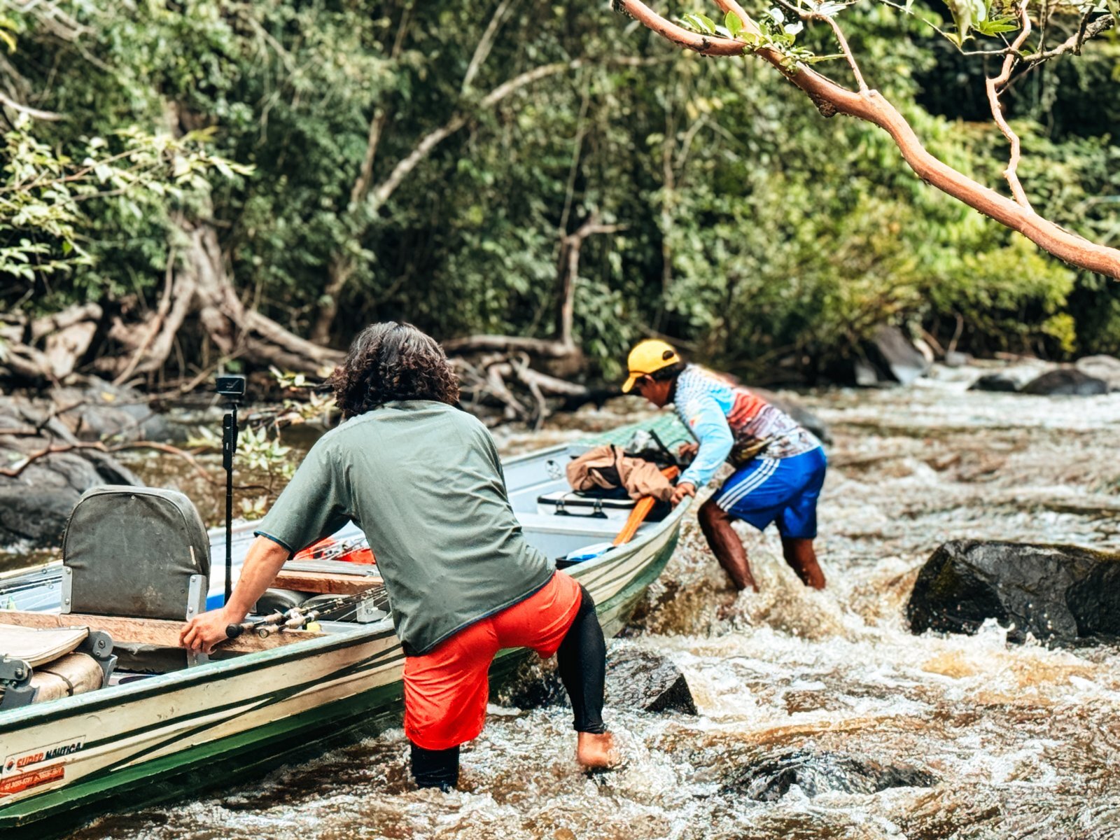 Fin‐ch | アウトドアブランド プロアングラーが流行の壁を破って開発