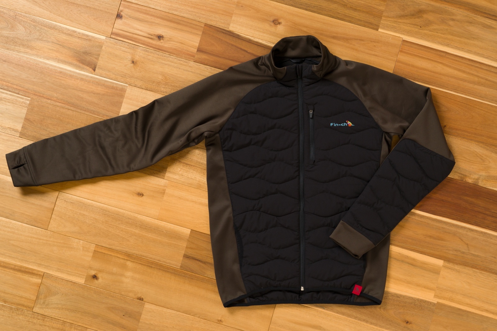 Rabida Hybrid Down Jacket（ラビダハイブリッドダウンジャケット）玄