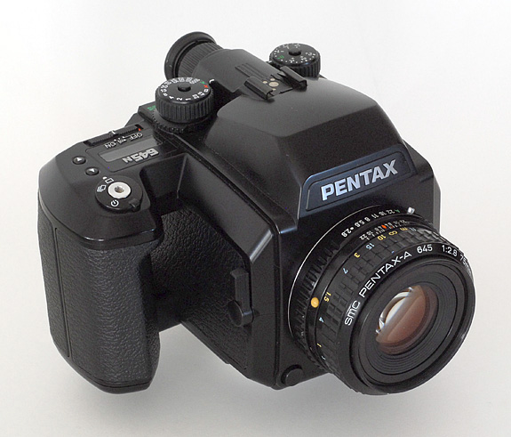 Favourite Cameras: Pentax 645N - Film AdvanceFilm Advance