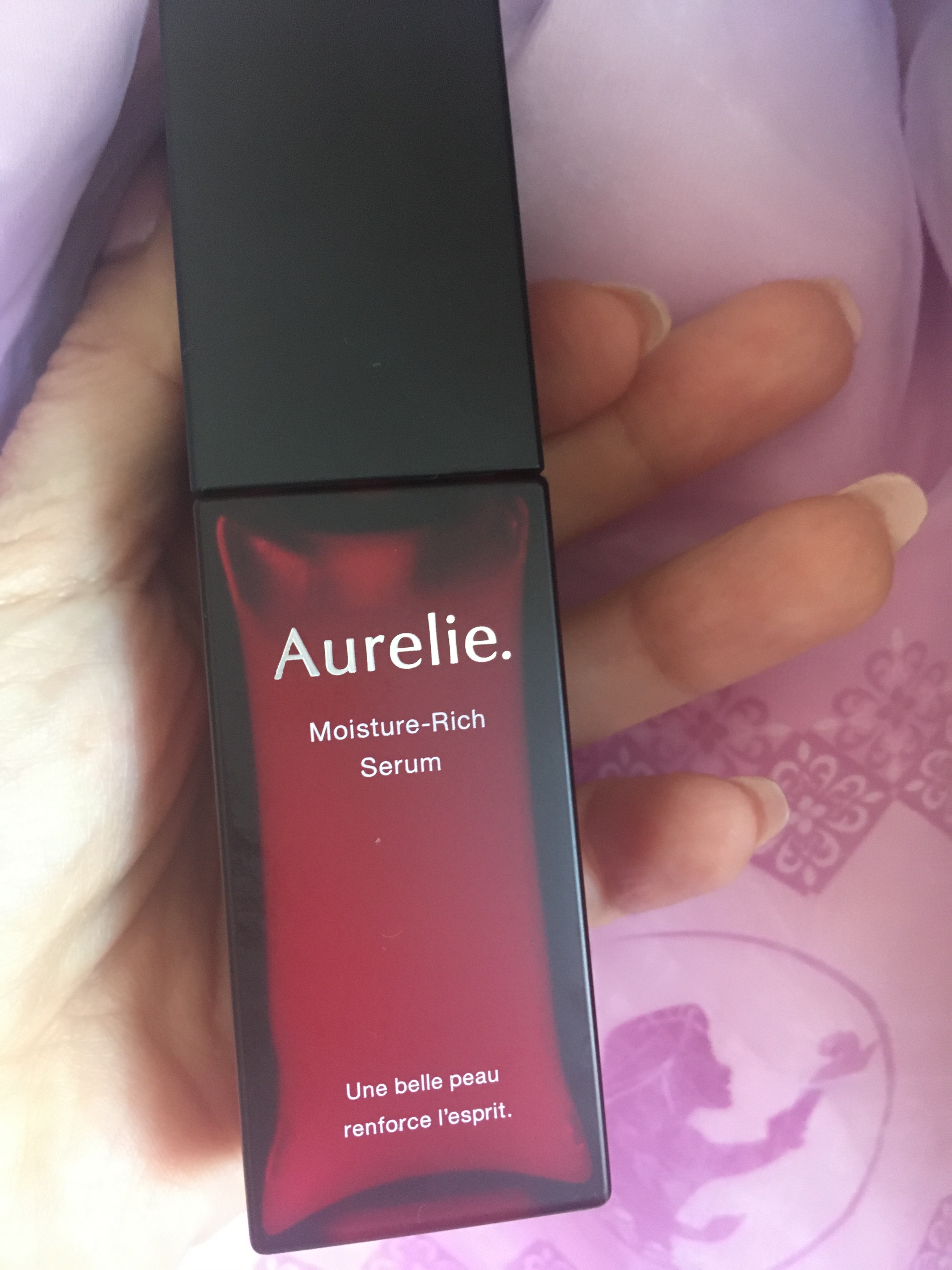 Aurelie. / モイスチャーリッチセラムの公式商品情報｜美容・化粧品