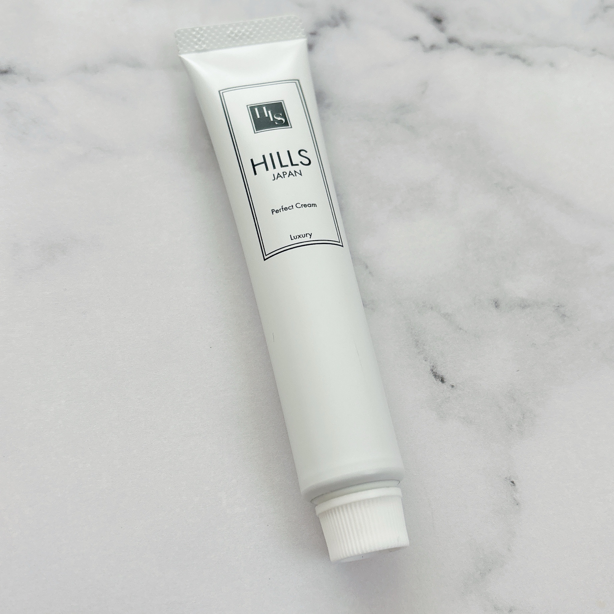 HILLS JAPAN / HILLSハンドネイル美容クリーム Luxury 20gの公式商品