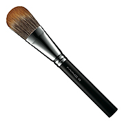 M・A・C / #189 フェイス ブラシの公式商品情報｜美容・化粧品情報は