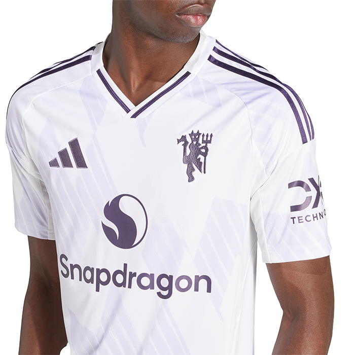 マンチェスター・ユナイテッド 2025-26 AWAY ユニフォーム 発売開始