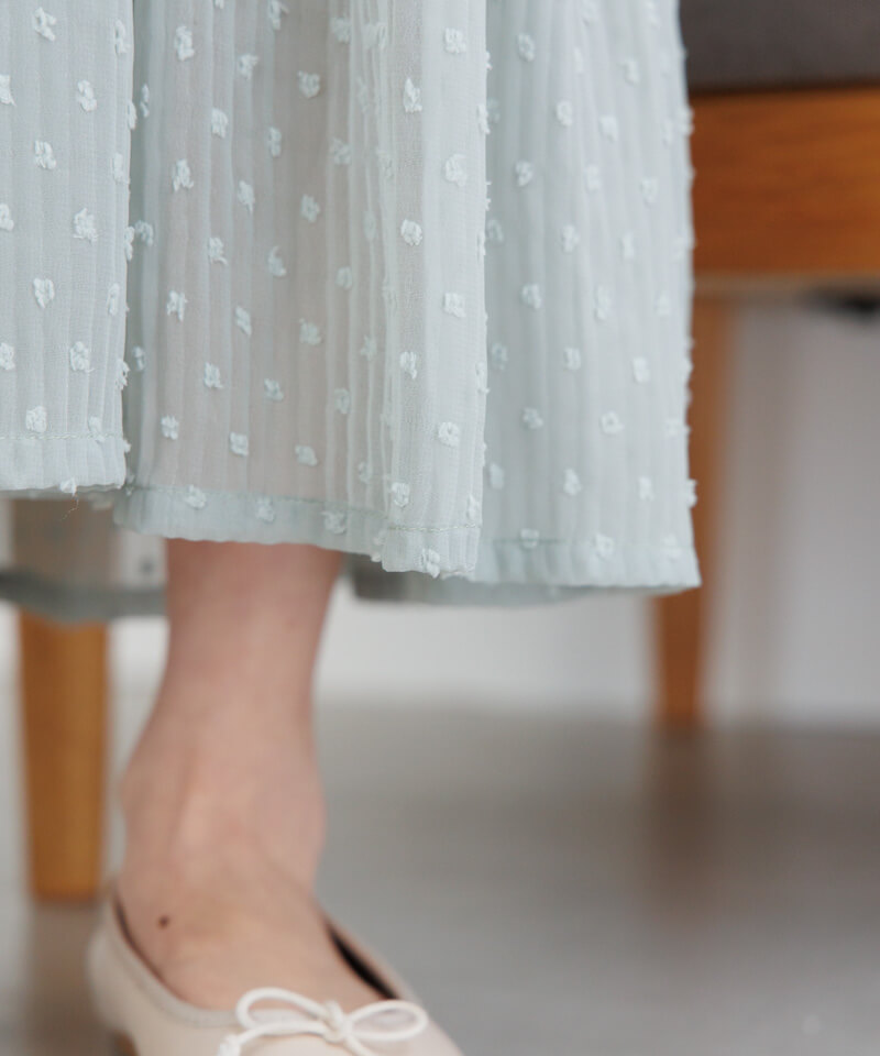 40%OFF】wavy pleats onepiece～ｳｪｰﾋﾞｰﾌﾟﾘｰﾂﾜﾝﾋﾟｰｽ | flower／フラワー