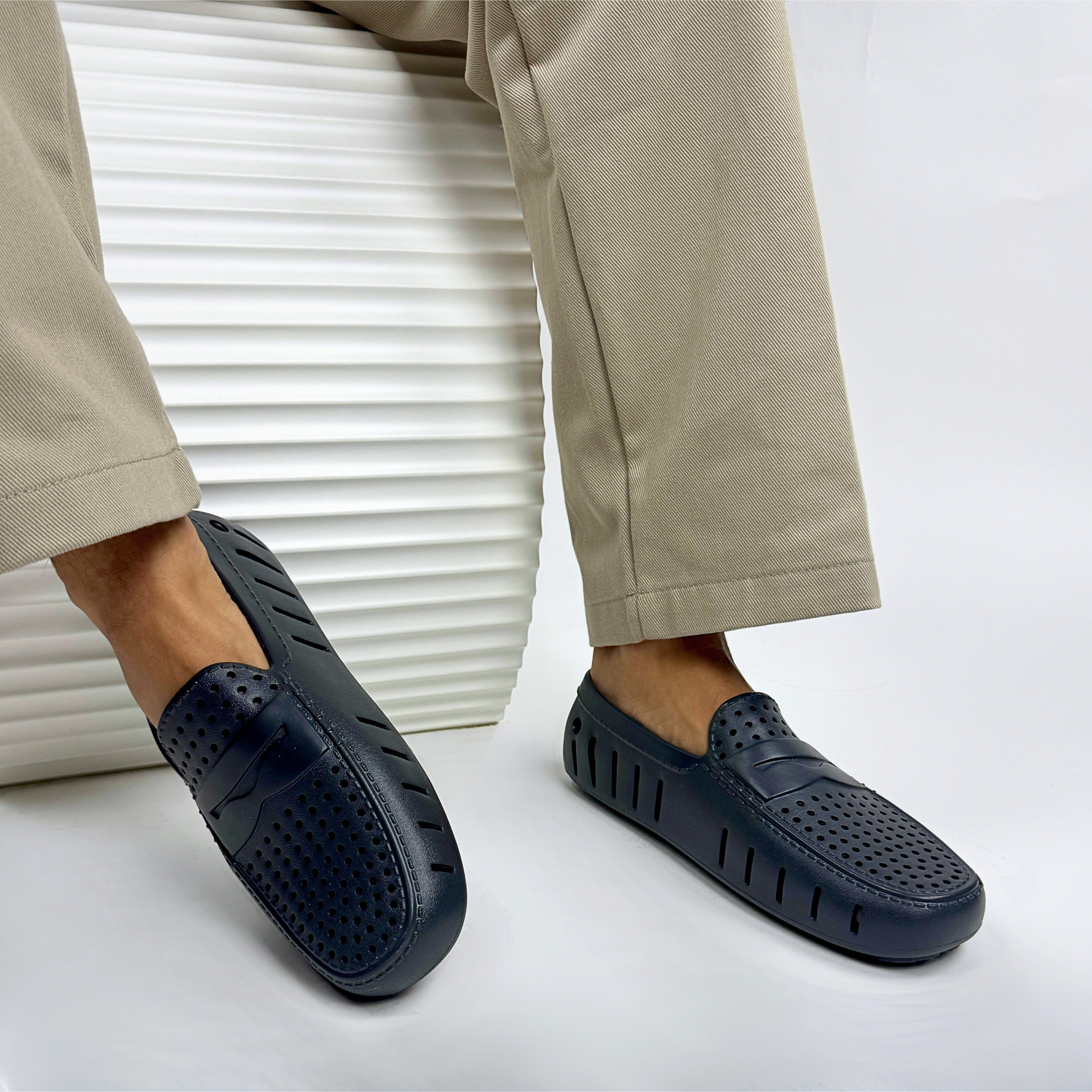 Men's Country Club Driver 2.0 Foam Shoe | Black/Asphalt – Floafers