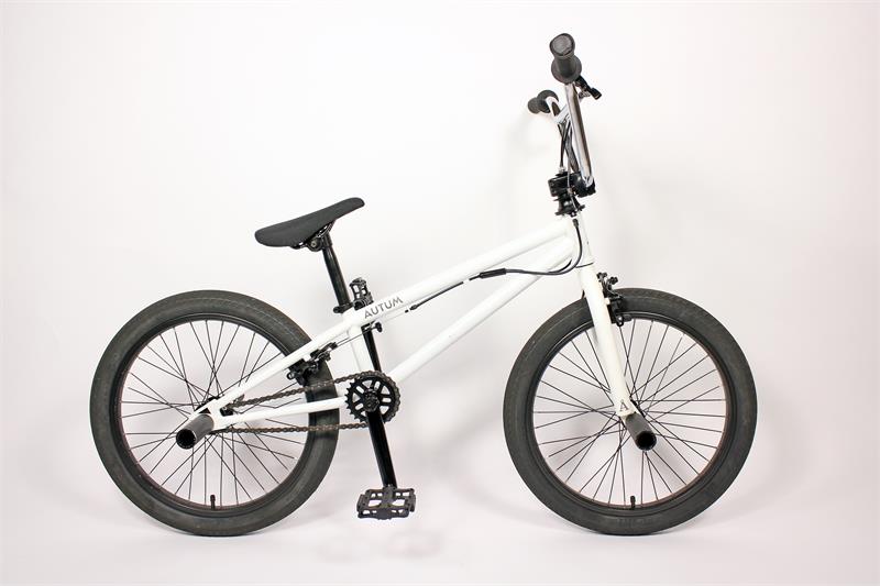 Autum Stay Hungry Complete Bike