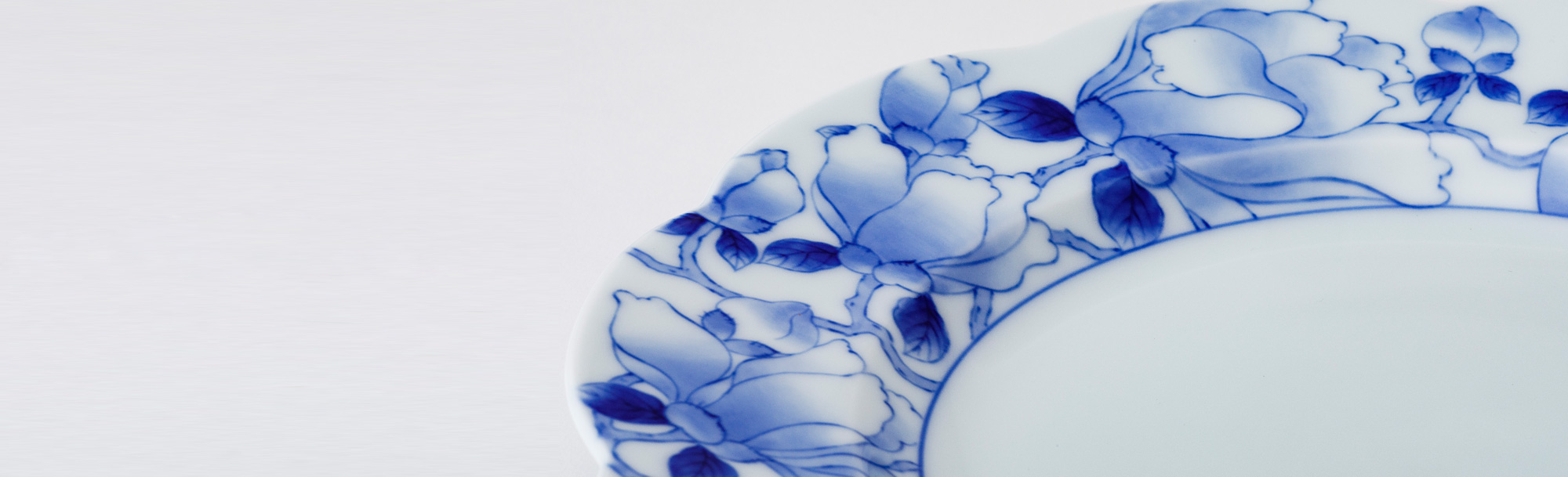 染付木蓮／花鳥外濃 | 有田焼 深川製磁｜公式オンラインストア