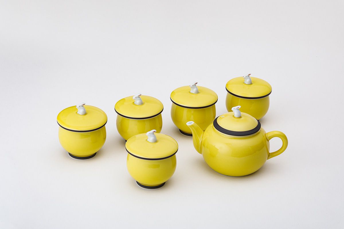 笹青磁兎(うさぎ) 急須茶器揃 | 有田焼 深川製磁｜公式オンラインストア