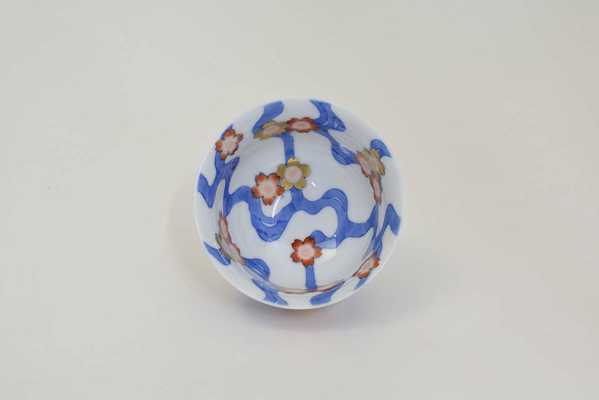 川に桜 春型飯碗 | 有田焼 深川製磁｜公式オンラインストア