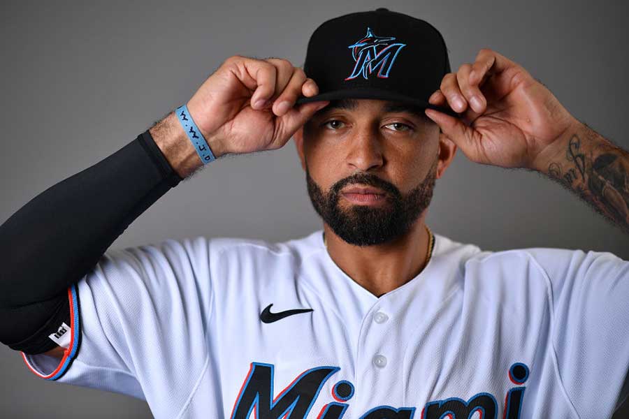 ロッキーズが通算281発ケンプと契約へ 今季不参加のデズモンドの代役