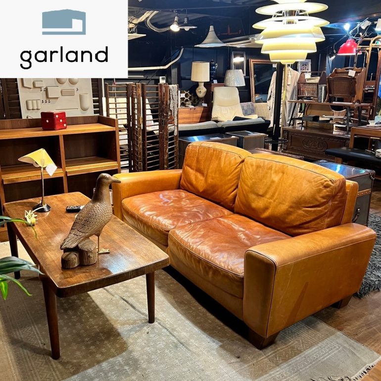 ACME Furniture アクメファニチャー FRESNO フレスノ 3人掛け 北欧