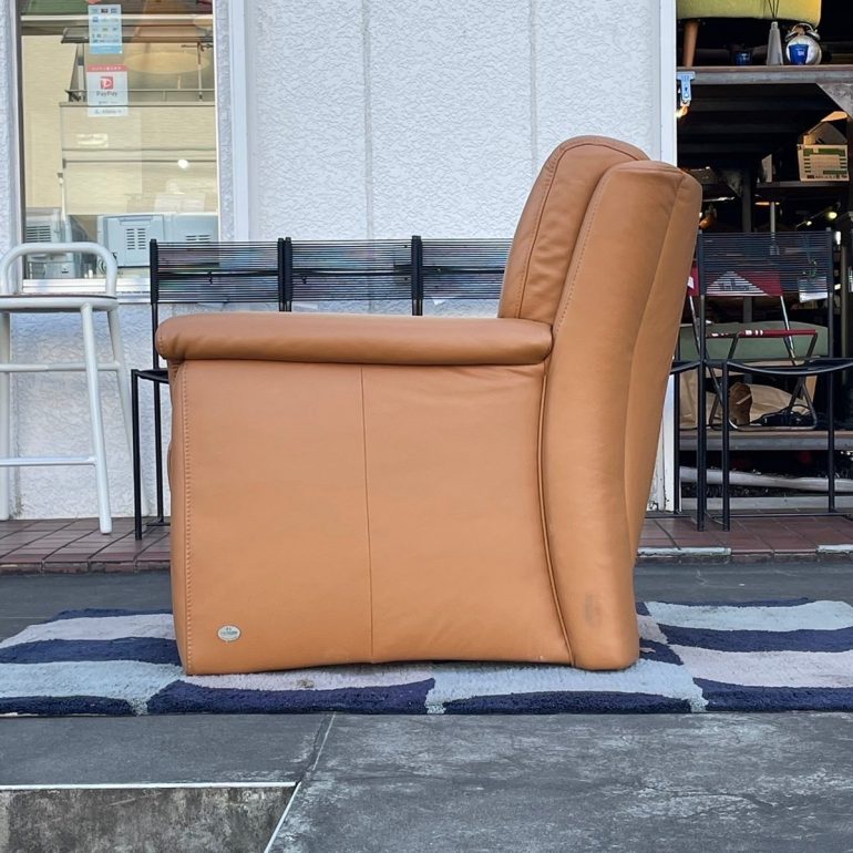 IDC大塚家具取り扱い himolla ヒモラ ベルク 総本革 レザー 一人掛け