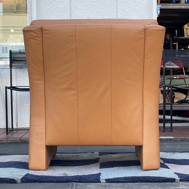 IDC大塚家具取り扱い himolla ヒモラ ベルク 総本革 レザー 一人掛け