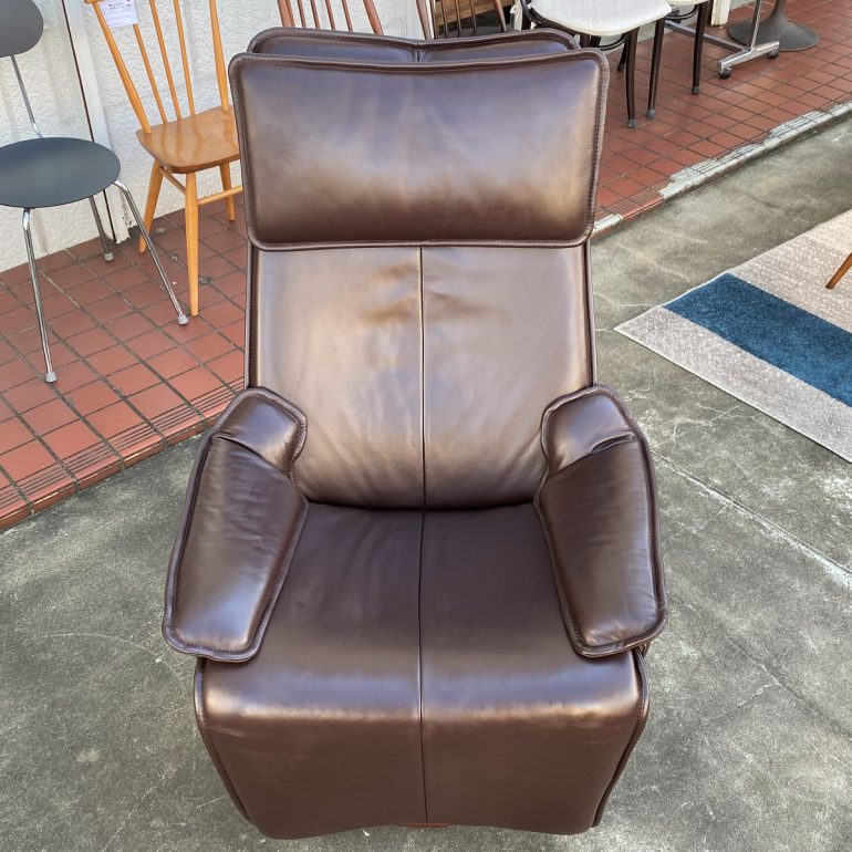 ノルウェー MODI/モディ フルフラット リクライニングチェア