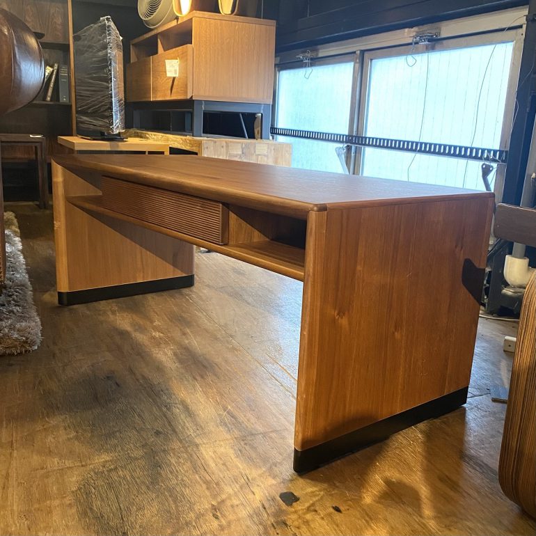 karimoku カリモク Chitano チターノ ウォールナット材 センター