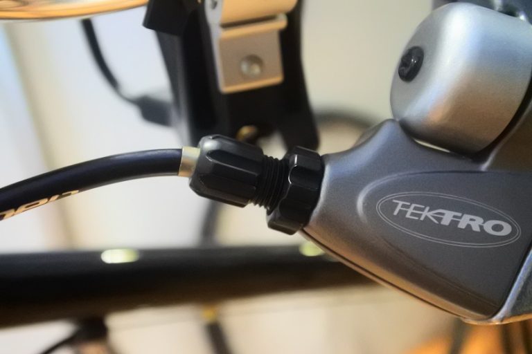 スタッフのメンテナンス】ブレーキシューを交換しました