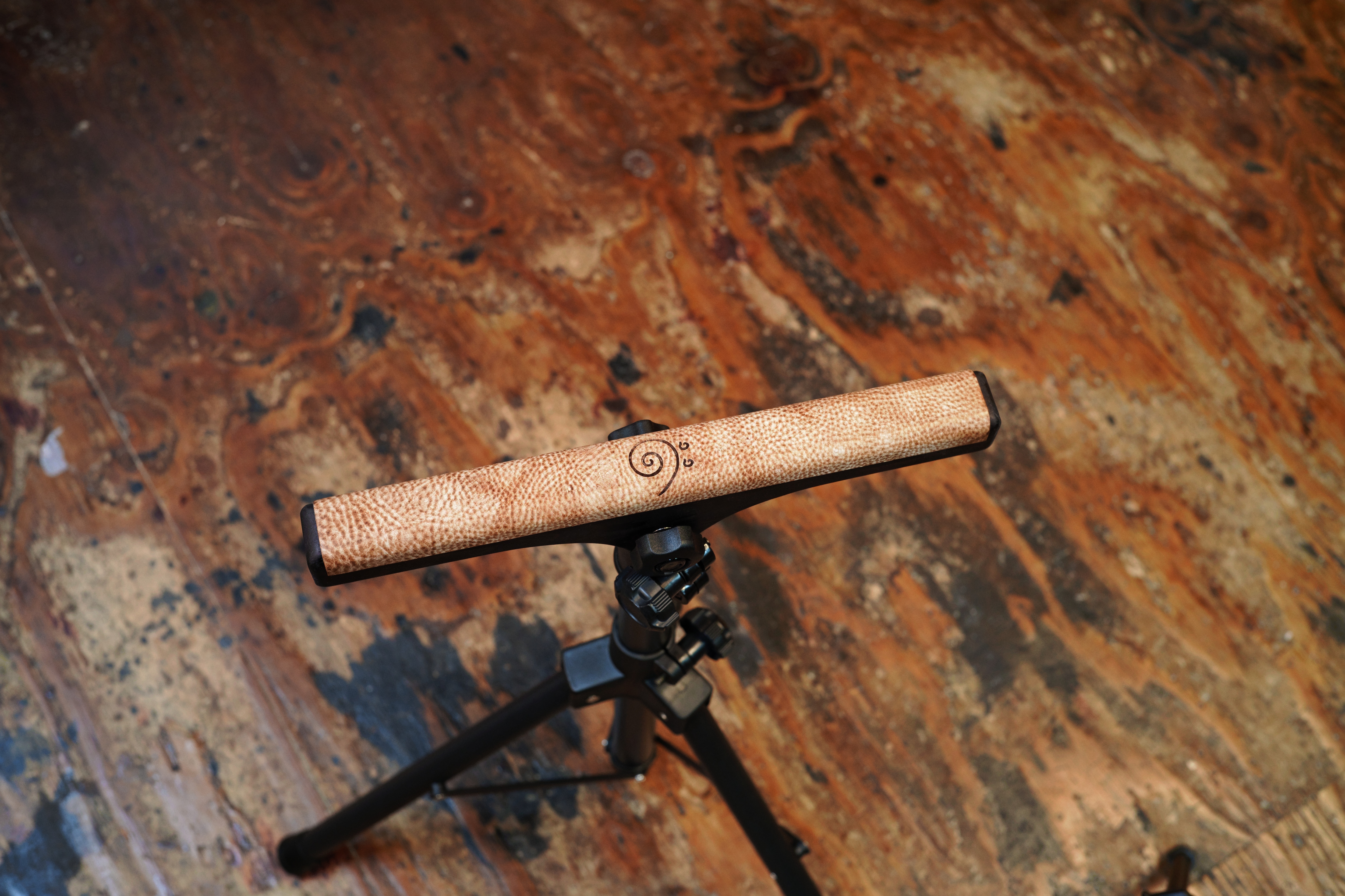 絃バス屋オリジナル コントラバススタンド | その他 | WINDS-Kawagoe