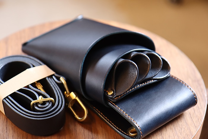 シザーケース本革4丁用 -swell- |シザーケース専門店｜美容師向け本革