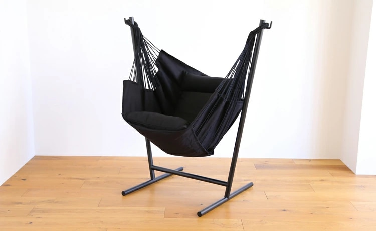 展示特価】自立式 ハンモックチェア、省スペース コンパクトで室内に