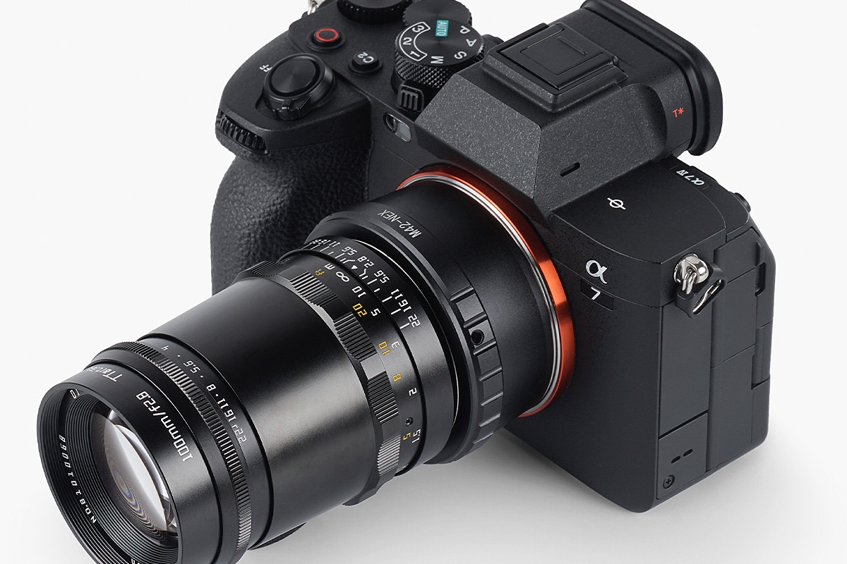 銘匠光学 TTArtisan 100mm f/2.8 M42マウントレンズ + マウント