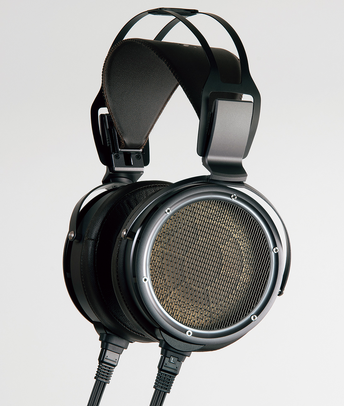 一生モノのヘッドフォンが誕生！ 世界最高峰とも言える技術が結集【最