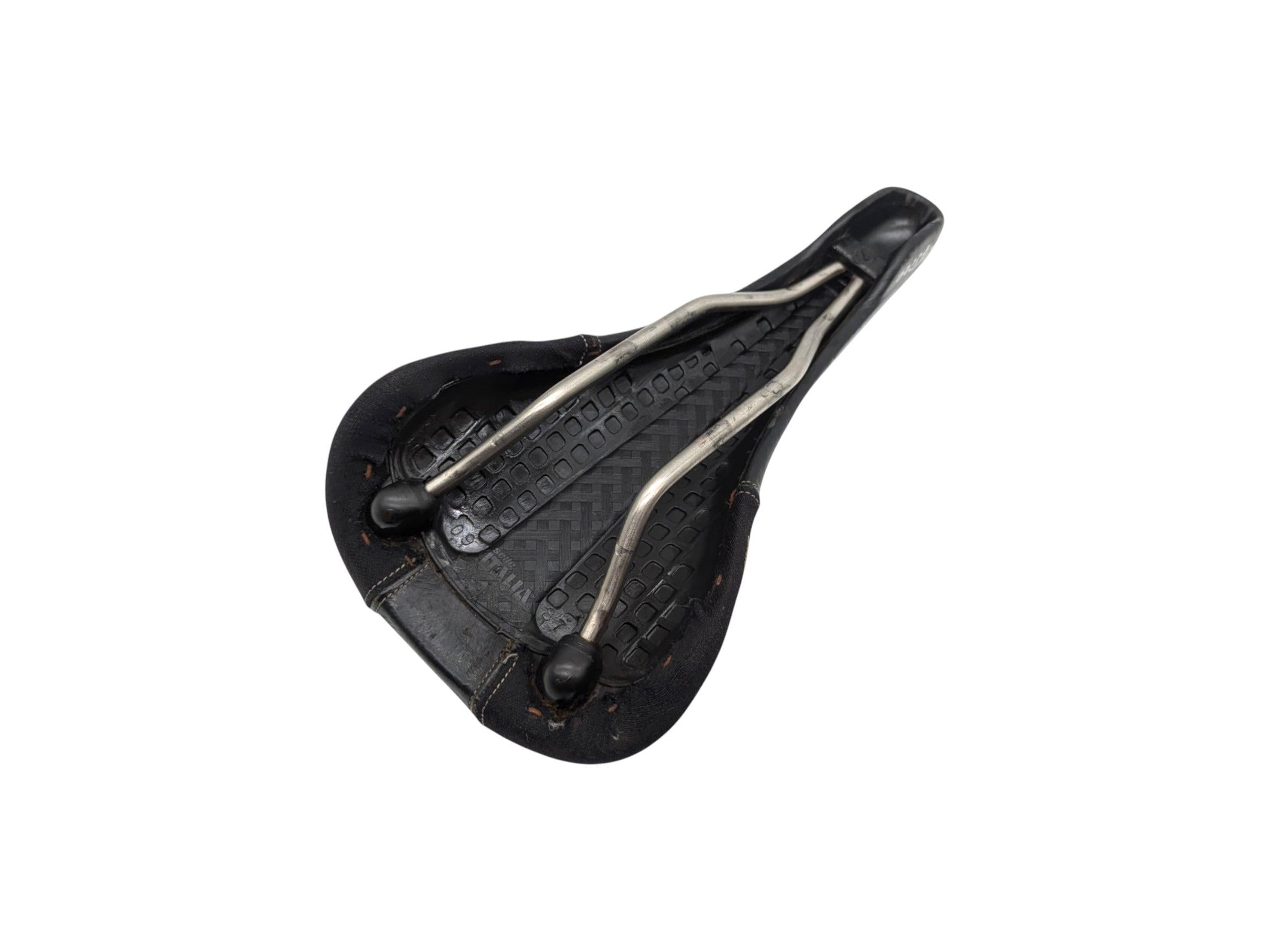 Selle Italia Flite Titanium Genuine Gel Saddle – Goldensteelcycles