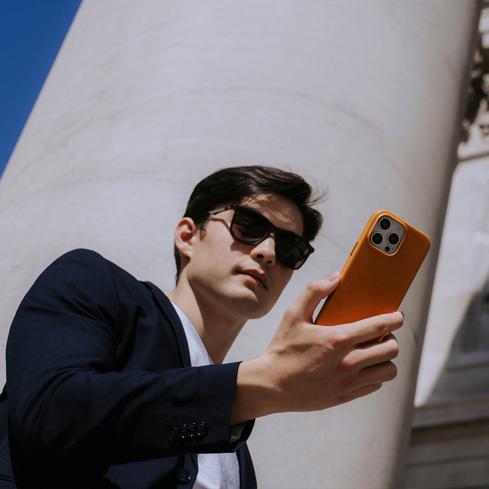 iPhone 16 Series Clop Magnetic Leather Case - Caramel Brown